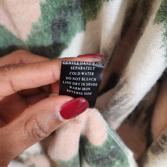 LOVELYGIRL Boho Chevron Print Waterfall Cardigan Size Small - Picture 10 of 11